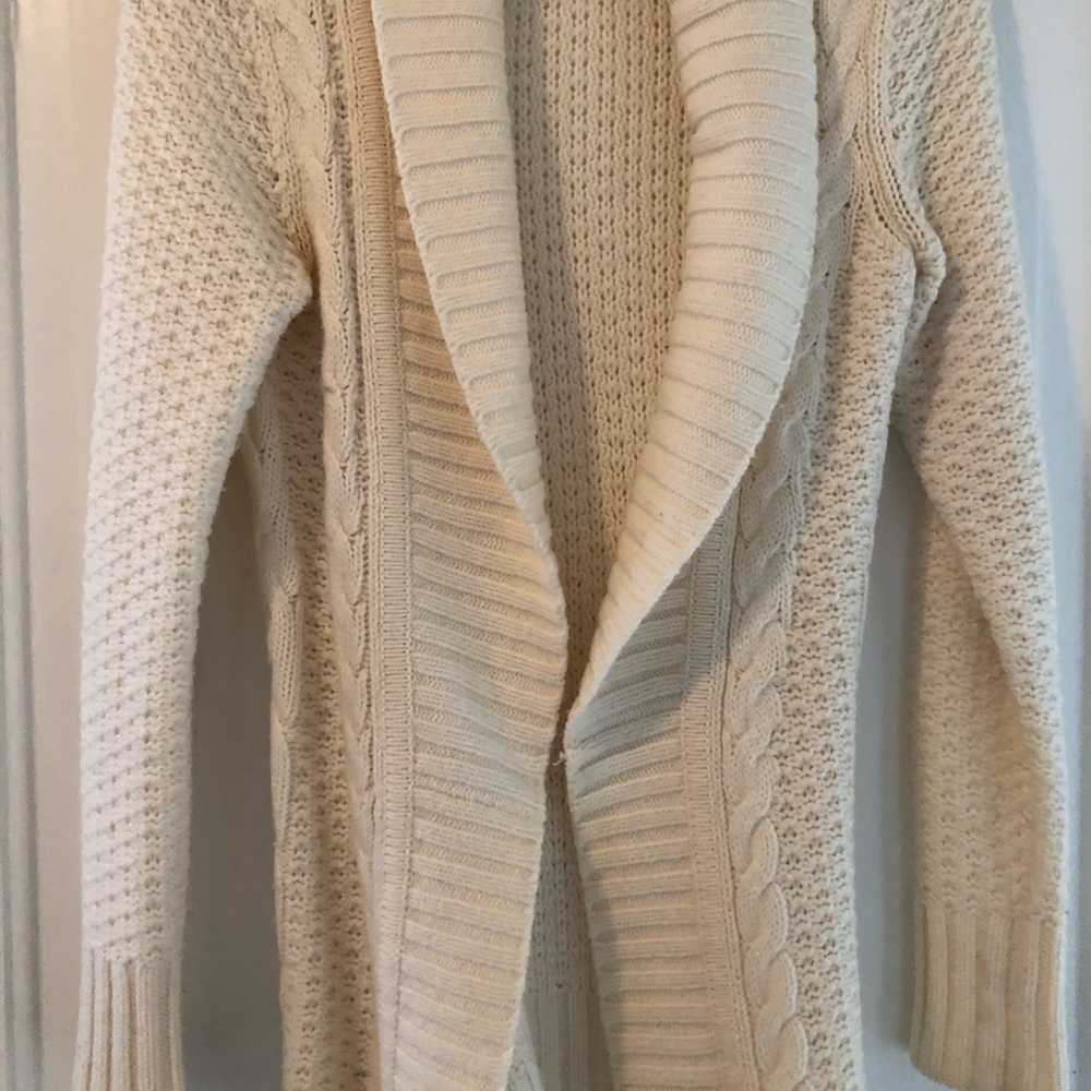 Cozy Express cream belted cardigan
